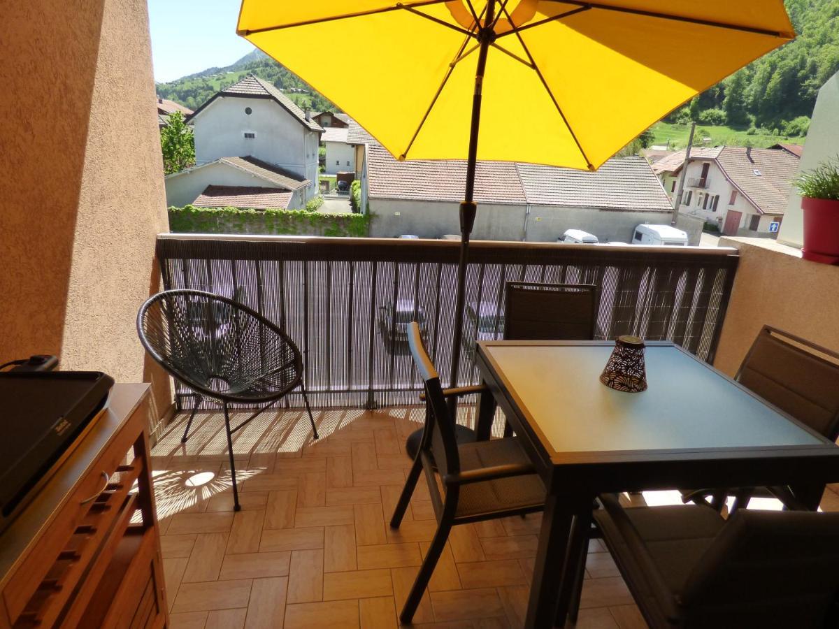 Apartmán Agreable 2 Pieces Au Coeur De Thônes Exteriér fotografie